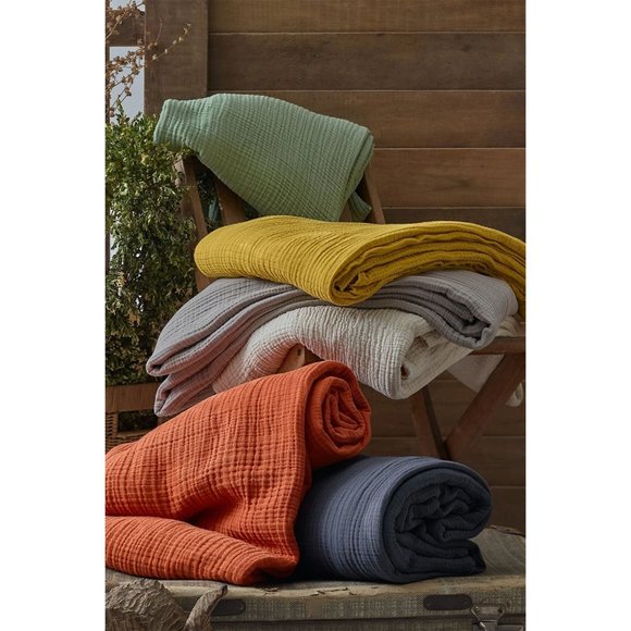 4-Layer Muslin Quilt - 100% Cotton Double Bed Cover - Picture 3 of 3